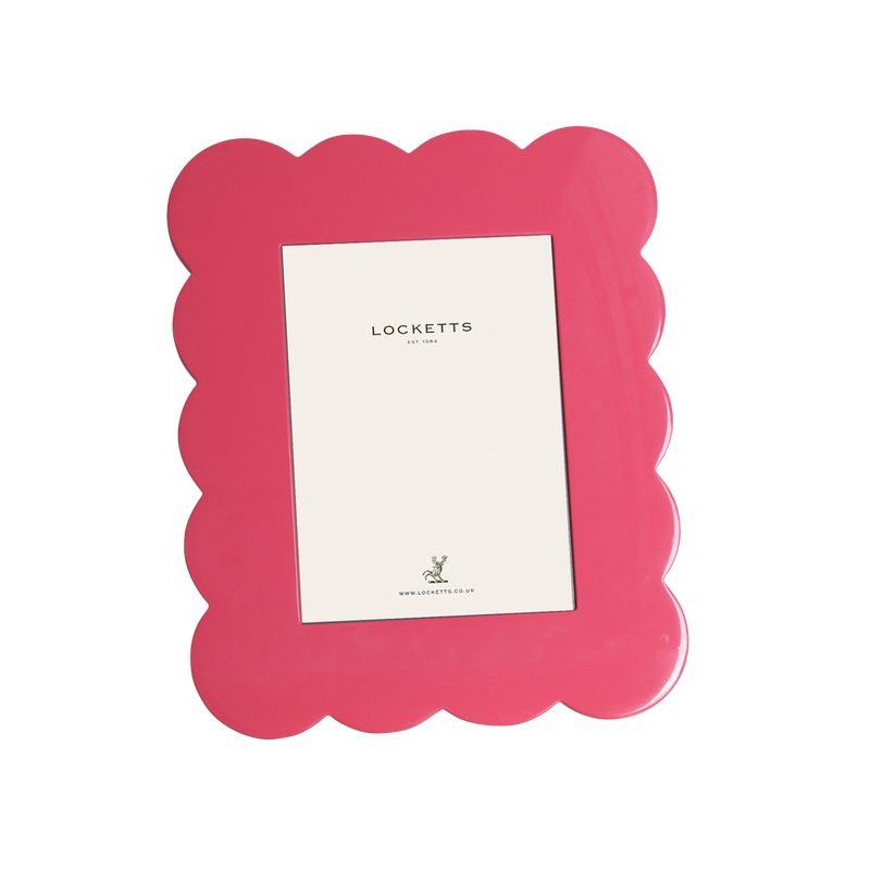 Pink Scalloped Lacquer Photo Frame