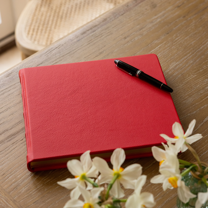 Luxury Leather Visitors Book 80 leaves