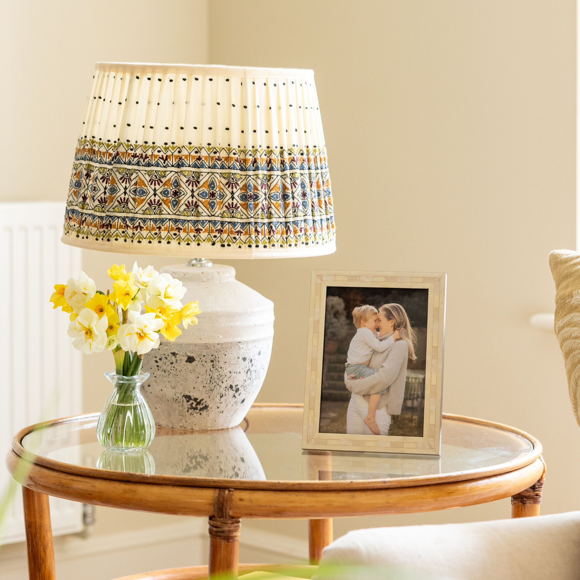 White Pearl Inlay Photo Frame