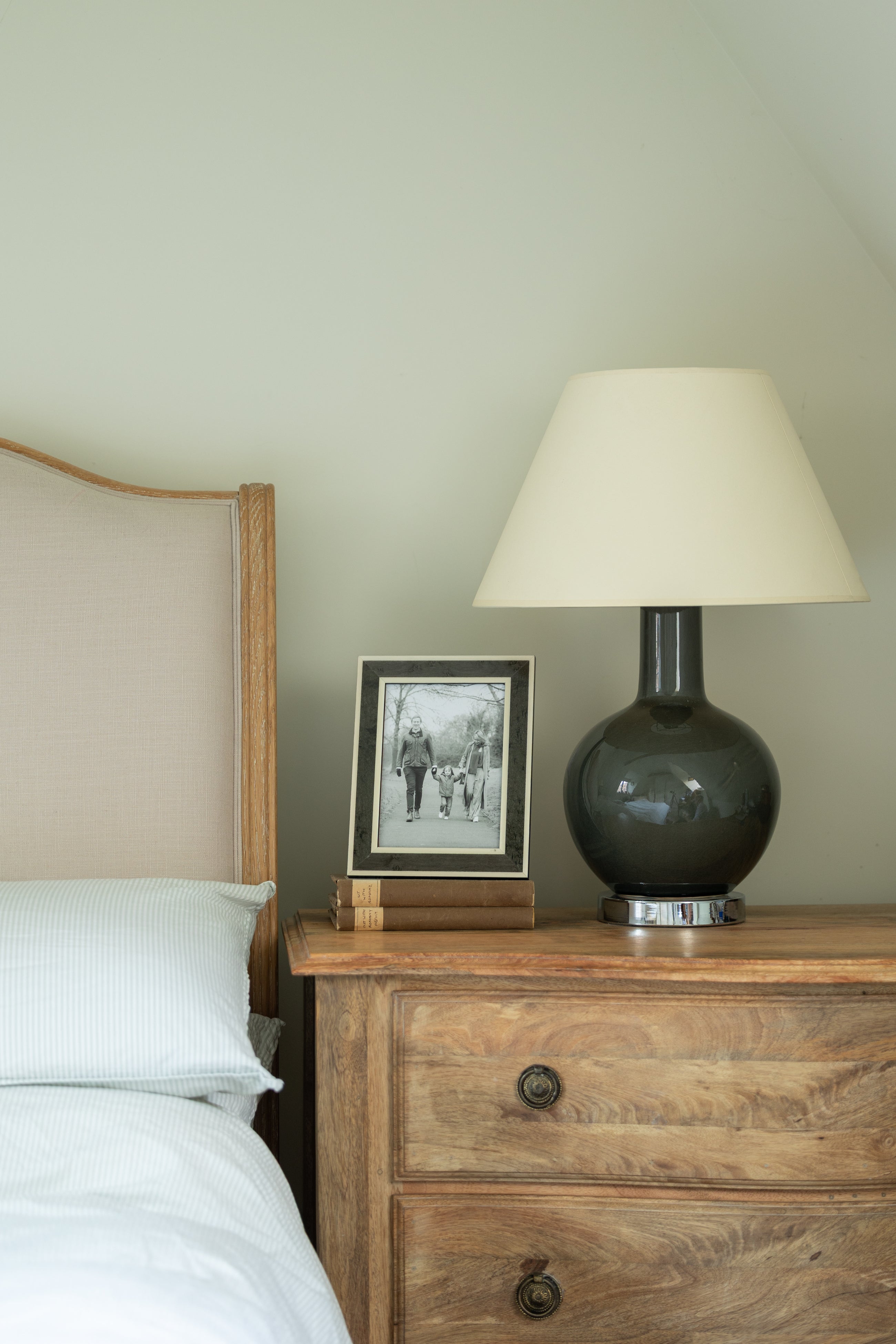 Charcoal White Inlay Photo Frame