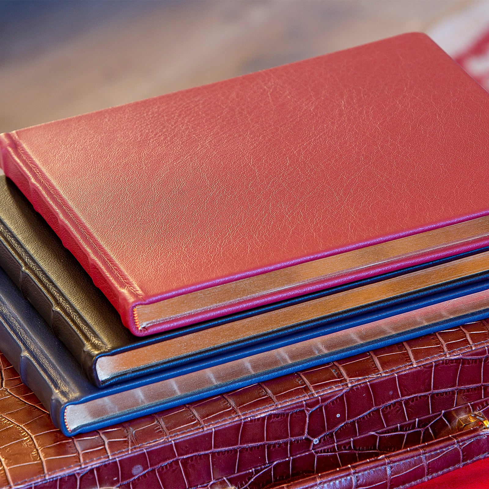 Luxury Leather Visitors Book 80 leaves