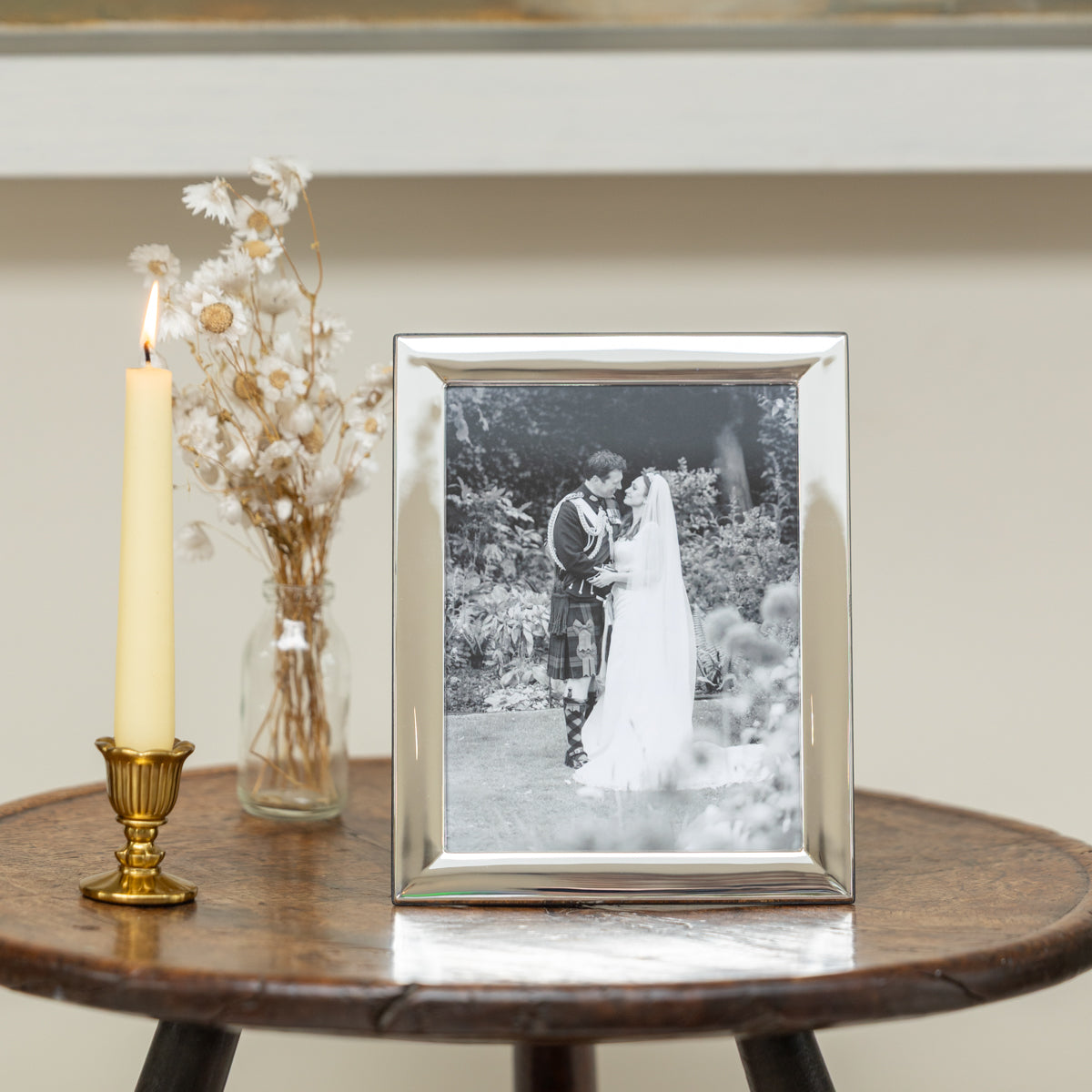 Sterling Silver Curved Frame