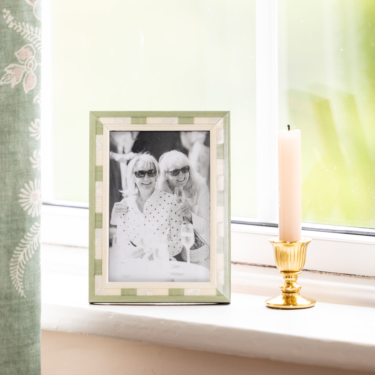 Green Pearl Inlay Photo Frame