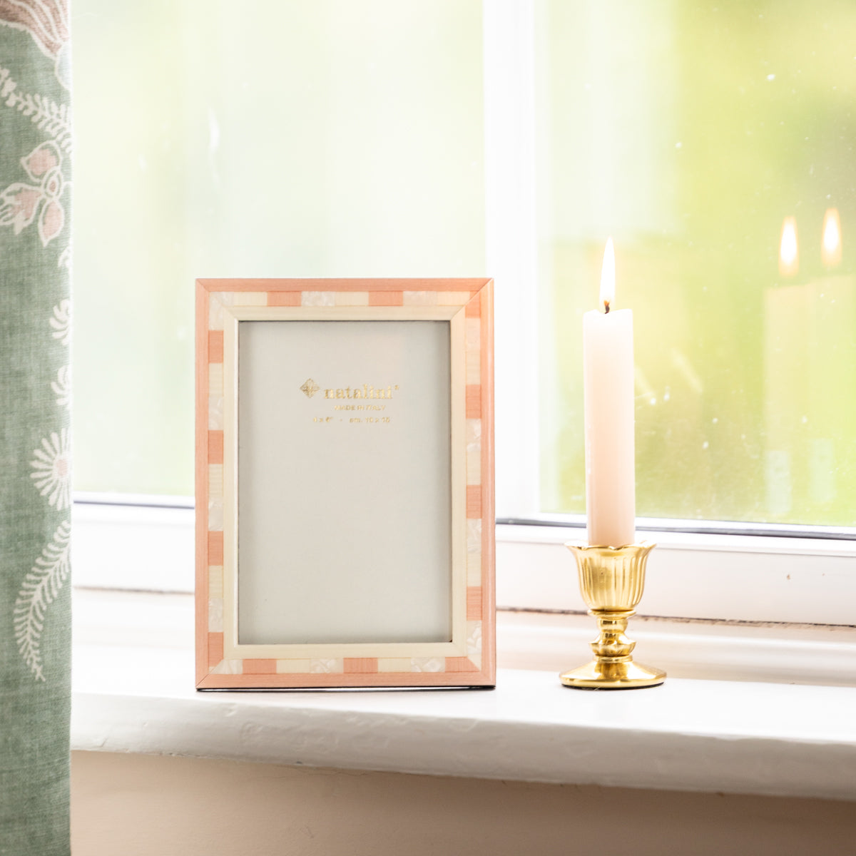 Rose Pearl Inlay Photo Frame