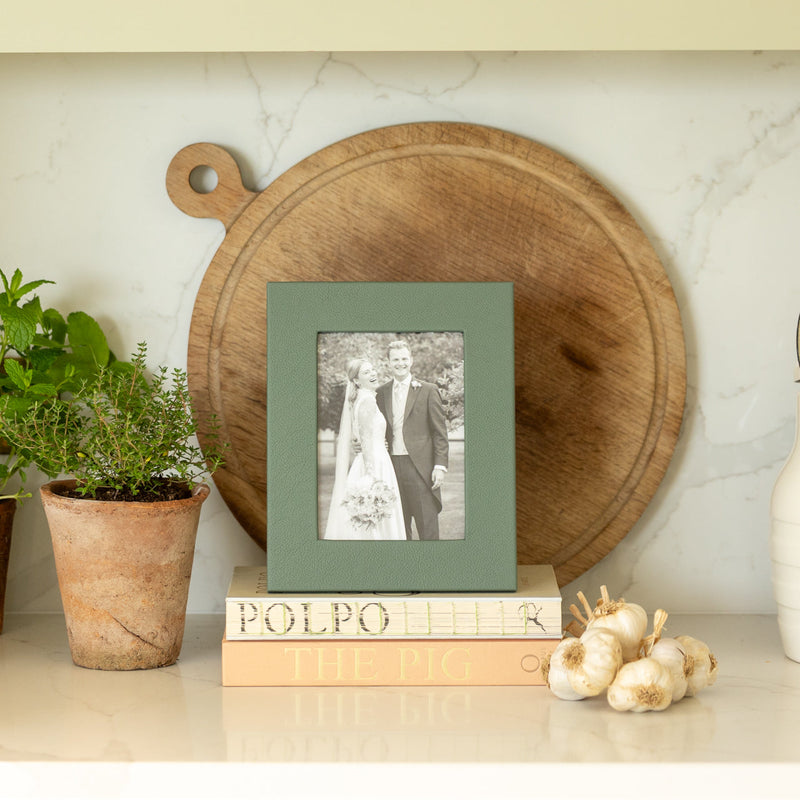 Luxury Leather Photo frame Pistachio 8x6