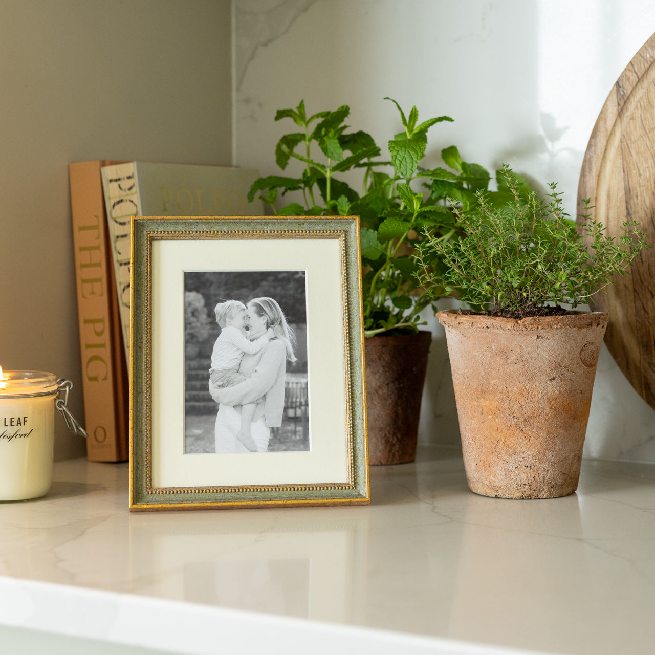 Marbled Bead Mounted Photo Frame Gold 10x8